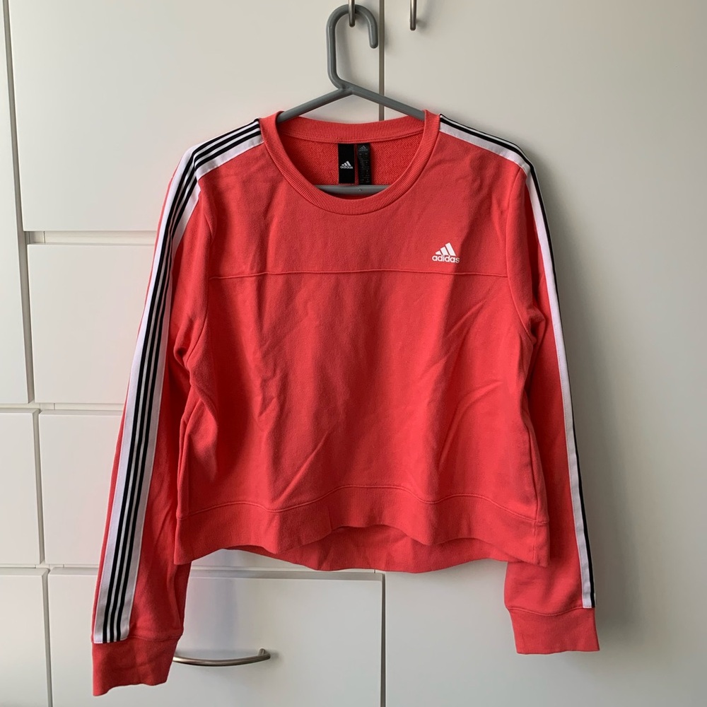 Cropped Adidas Crewneck